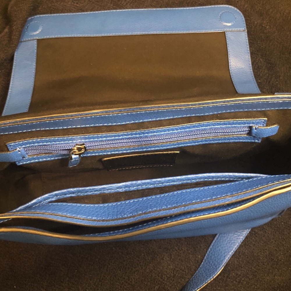 Micheal Kors Messenger Bag